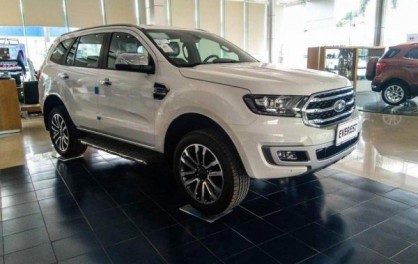 Ngắm mẫu thảm lót sàn ô tô cao cấp trên xe Ford Everest 2019 
